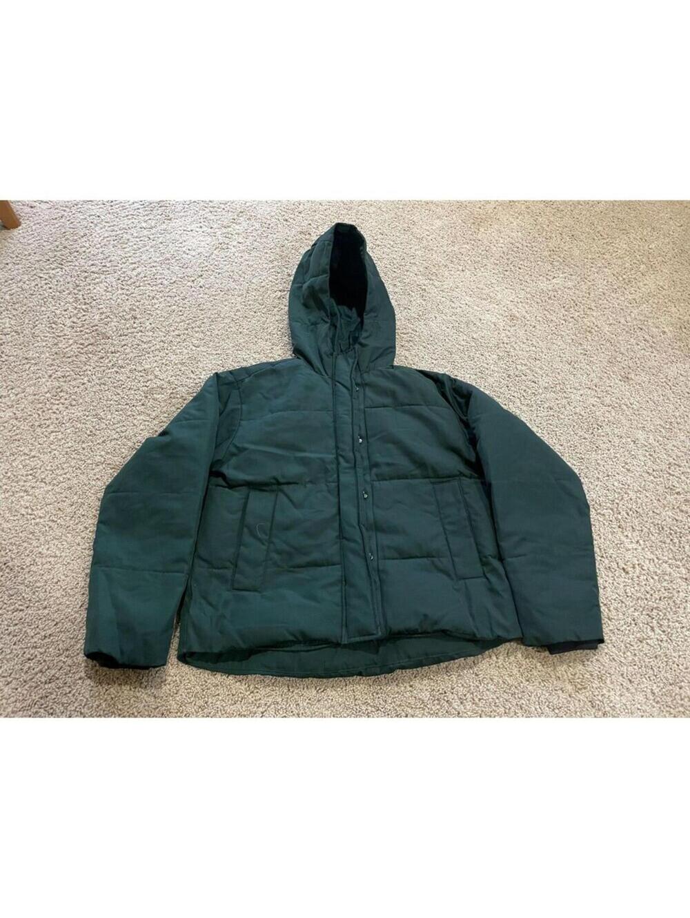Women's Everlane Renew deep Green short puffer Jacket S SMALL hooded winter